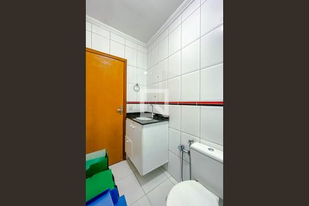 Casa à venda com 255m², 4 quartos e 6 vagasBanheiro da Suíte