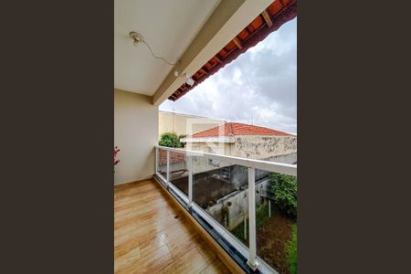 Casa à venda com 255m², 4 quartos e 6 vagasVaranda da Suíte