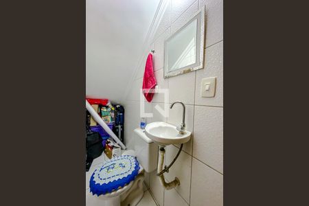 Casa à venda com 255m², 4 quartos e 6 vagasLavabo