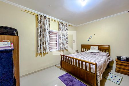 Casa à venda com 255m², 4 quartos e 6 vagasQuarto 4 - Suíte