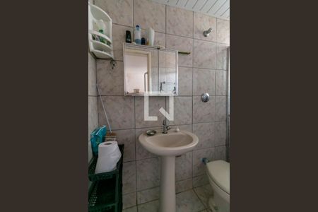 Casa à venda com 185m², 2 quartos e 6 vagasBanheiro