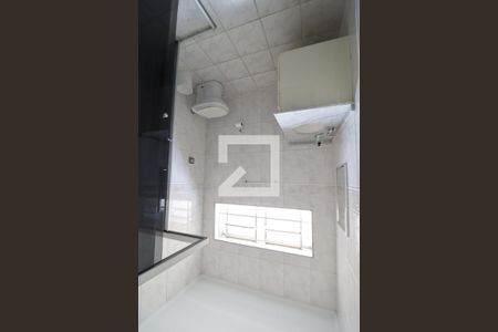 Casa à venda com 177m², 3 quartos e 1 vagaBanheiro