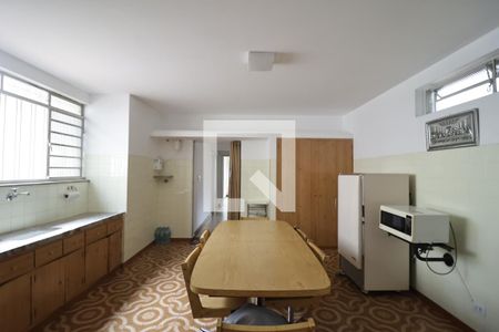 Casa à venda com 177m², 3 quartos e 1 vagaCozinha