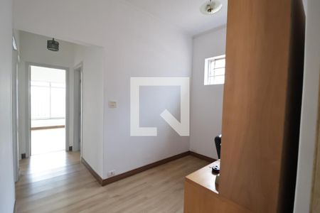 Casa à venda com 177m², 3 quartos e 1 vagaEscritório