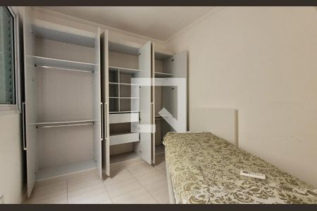 Casa à venda com 138m², 3 quartos e 3 vagas Casa à venda com 138m², 3 quartos e 3 vagasQuarto 2