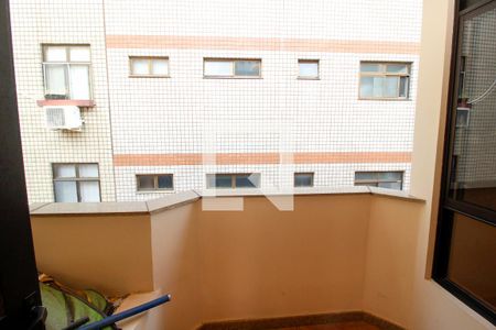 Apartamento à venda com 251m², 5 quartos e 2 vagasSacada