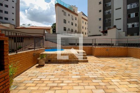 Apartamento à venda com 251m², 5 quartos e 2 vagasDetalhe da área de serviço