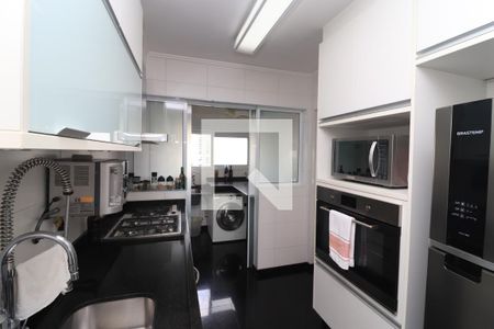 Apartamento para alugar com 170m², 3 quartos e 3 vagasCozinha