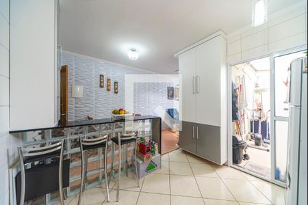 Apartamento à venda com 56m², 2 quartos e 1 vaga Apartamento à venda com 56m², 2 quartos e 1 vagaCozinha