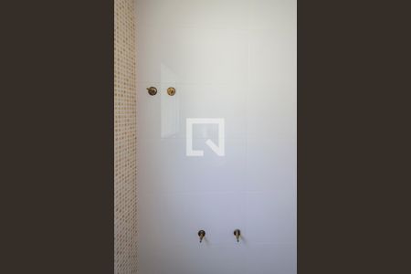 Casa de condomínio à venda com 549m², 4 quartos e 3 vagasBanheiro da Suíte 4