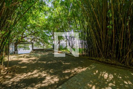 Casa de condomínio à venda com 549m², 4 quartos e 3 vagasÁrea comum