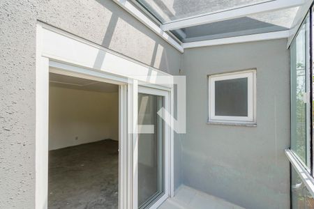 Casa de condomínio à venda com 549m², 4 quartos e 3 vagasSacada