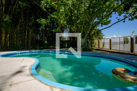 Casa de condomínio à venda com 549m², 4 quartos e 3 vagasÁrea comum - Piscina