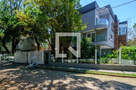 Casa de condomínio à venda com 549m², 4 quartos e 3 vagasFachado do condomínio