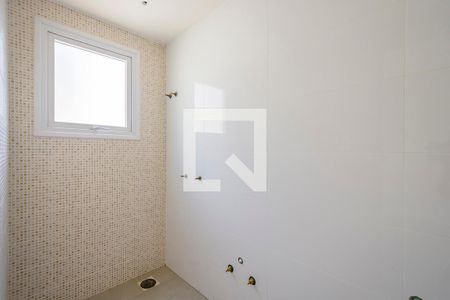 Casa de condomínio à venda com 549m², 4 quartos e 3 vagasBanheiro da Suíte 4