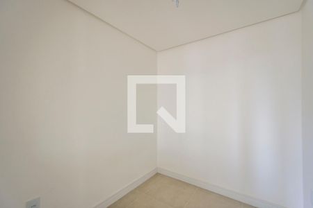 Casa de condomínio à venda com 549m², 4 quartos e 3 vagasQuarto de Serviço