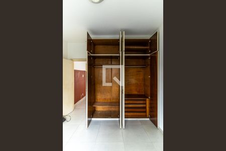 Quarto - Armário de apartamento para alugar com 1 quarto, 50m² em Vila Buarque, São Paulo