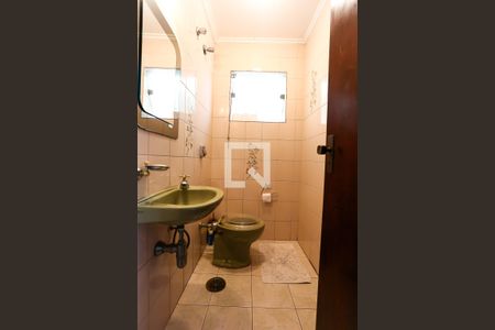 Casa à venda com 308m², 3 quartos e 4 vagas Casa à venda com 308m², 3 quartos e 4 vagasLavabo