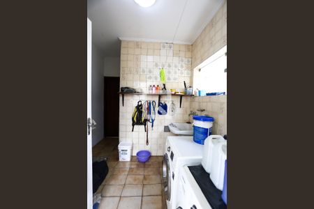 Casa à venda com 308m², 3 quartos e 4 vagas Casa à venda com 308m², 3 quartos e 4 vagasÁrea de Serviço