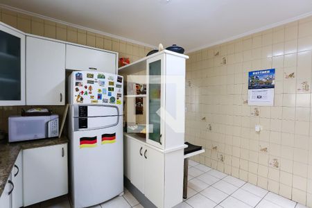 Casa à venda com 308m², 3 quartos e 4 vagas Casa à venda com 308m², 3 quartos e 4 vagasCozinha