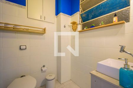 Apartamento à venda com 90m², 2 quartos e sem vaga Apartamento à venda com 90m², 2 quartos e sem vagaBanheiro