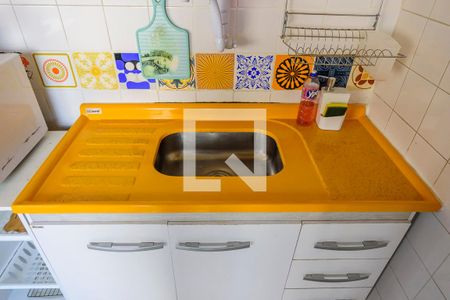 Apartamento à venda com 90m², 2 quartos e sem vaga Apartamento à venda com 90m², 2 quartos e sem vagaCozinha