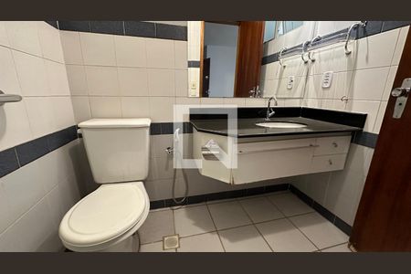 Apartamento para alugar com 117m², 3 quartos e 2 vagas Apartamento para alugar com 117m², 3 quartos e 2 vagasBanheiro