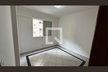 Apartamento para alugar com 117m², 3 quartos e 2 vagas Apartamento para alugar com 117m², 3 quartos e 2 vagasQuarto