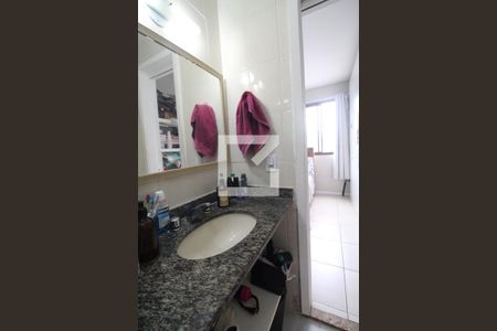 Apartamento à venda com 190m², 3 quartos e 2 vagas Apartamento à venda com 190m², 3 quartos e 2 vagasBanheiro da Suíte