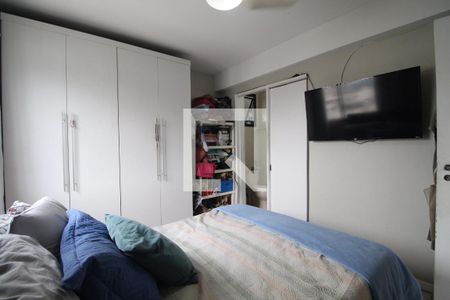 Apartamento à venda com 190m², 3 quartos e 2 vagas Apartamento à venda com 190m², 3 quartos e 2 vagasSuíte