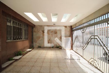 Casa à venda com 212m², 4 quartos e 4 vagasGaragem