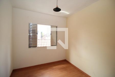 Casa à venda com 212m², 4 quartos e 4 vagasQuarto 2 