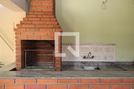 Casa à venda com 212m², 4 quartos e 4 vagasChurrasqueira