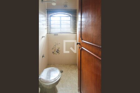 Casa à venda com 288m², 3 quartos e 3 vagas Casa à venda com 288m², 3 quartos e 3 vagasLavabo