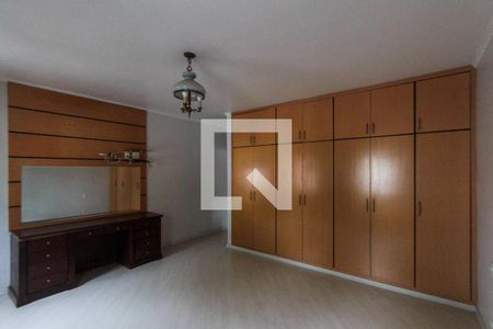 Casa à venda com 288m², 3 quartos e 3 vagas Casa à venda com 288m², 3 quartos e 3 vagasSuite