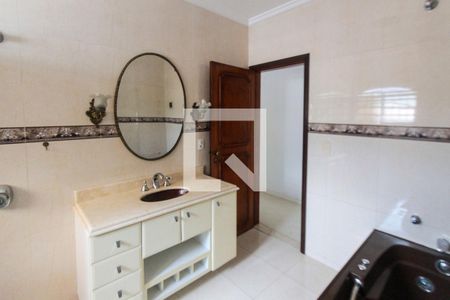 Casa à venda com 288m², 3 quartos e 3 vagas Casa à venda com 288m², 3 quartos e 3 vagasBanheiro da Suíte