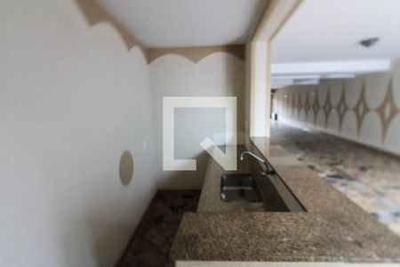 Casa à venda com 288m², 3 quartos e 3 vagas Casa à venda com 288m², 3 quartos e 3 vagasÁrea externa