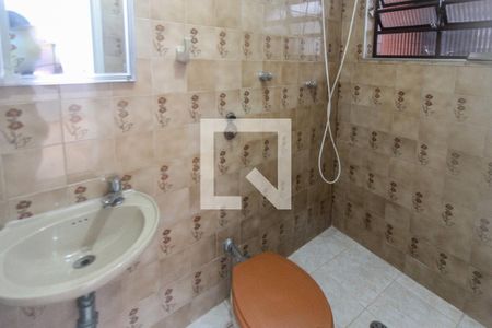 Casa à venda com 288m², 3 quartos e 3 vagas Casa à venda com 288m², 3 quartos e 3 vagasBanheiro de Serviço