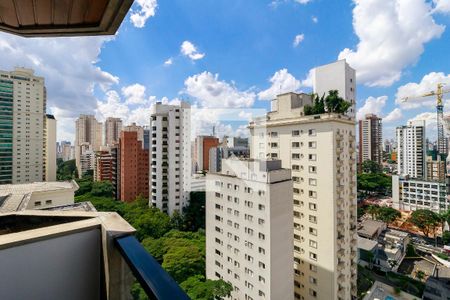 Apartamento à venda com 236m², 3 quartos e 3 vagas Apartamento à venda com 236m², 3 quartos e 3 vagasSala - Vista