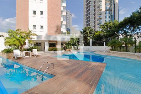 Apartamento para alugar com 169m², 3 quartos e 4 vagas Apartamento para alugar com 169m², 3 quartos e 4 vagasÁrea comum - Piscina