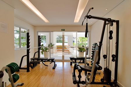 Apartamento para alugar com 169m², 3 quartos e 4 vagas Apartamento para alugar com 169m², 3 quartos e 4 vagasÁrea comum - Academia