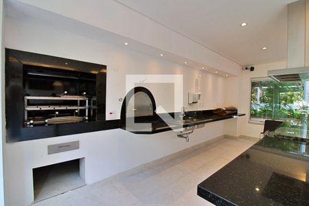 Apartamento para alugar com 169m², 3 quartos e 4 vagas Apartamento para alugar com 169m², 3 quartos e 4 vagasÁrea comum - Salão de festas