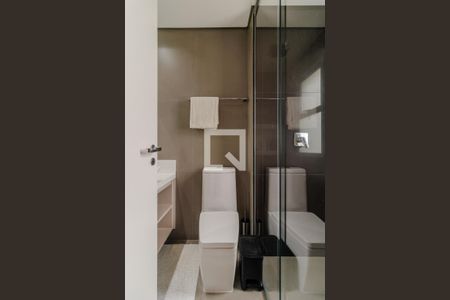 Apartamento para alugar com 169m², 3 quartos e 4 vagas Apartamento para alugar com 169m², 3 quartos e 4 vagasBanheiro da Suíte 3