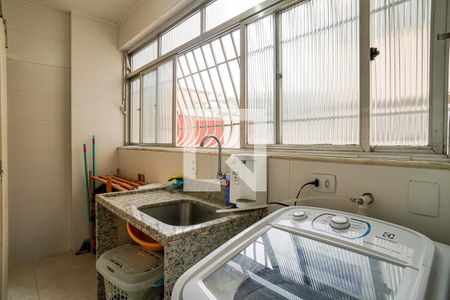 Apartamento à venda com 80m², 2 quartos e 1 vagaÁrea de Serviço