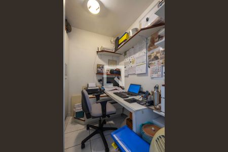 Apartamento à venda com 100m², 3 quartos e 1 vagaÁrea de Serviço - Quarto