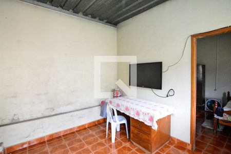 Casa à venda com 360m², 4 quartos e 4 vagas Casa à venda com 360m², 4 quartos e 4 vagasSala - Casa 2