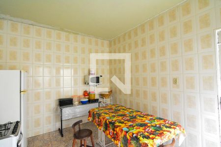Casa à venda com 360m², 4 quartos e 4 vagas Casa à venda com 360m², 4 quartos e 4 vagasCozinha - Casa 2