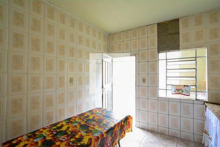 Casa à venda com 360m², 4 quartos e 4 vagas Casa à venda com 360m², 4 quartos e 4 vagasCozinha - Casa 2