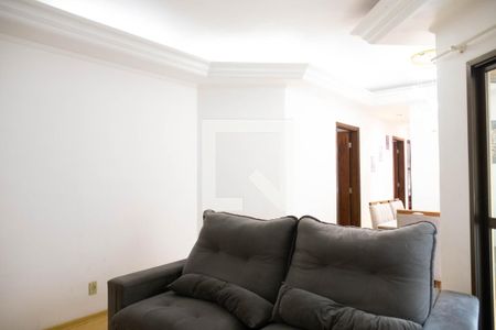 Sala de apartamento para alugar com 3 quartos, 86m² em Vila Assis Brasil, Mauá