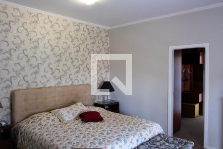 Casa de condomínio à venda com 422m², 4 quartos e 4 vagas Casa de condomínio à venda com 422m², 4 quartos e 4 vagasSUITE MASTER